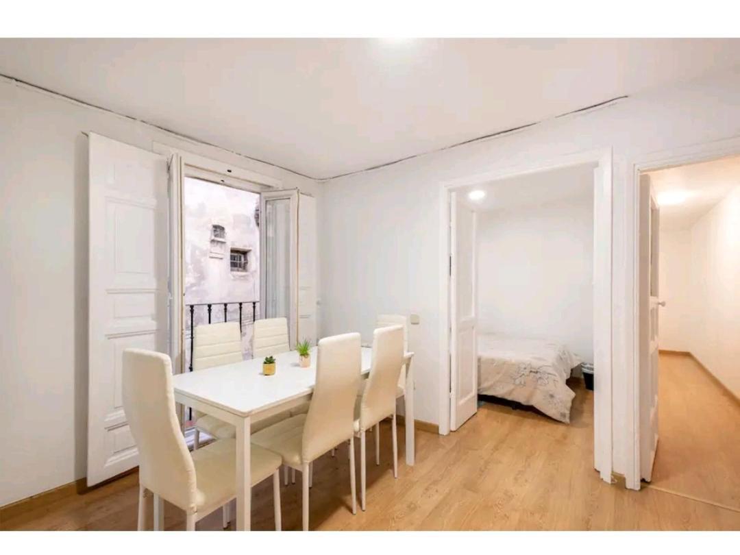 Apartamento en el centro de Madrid  Exterior foto